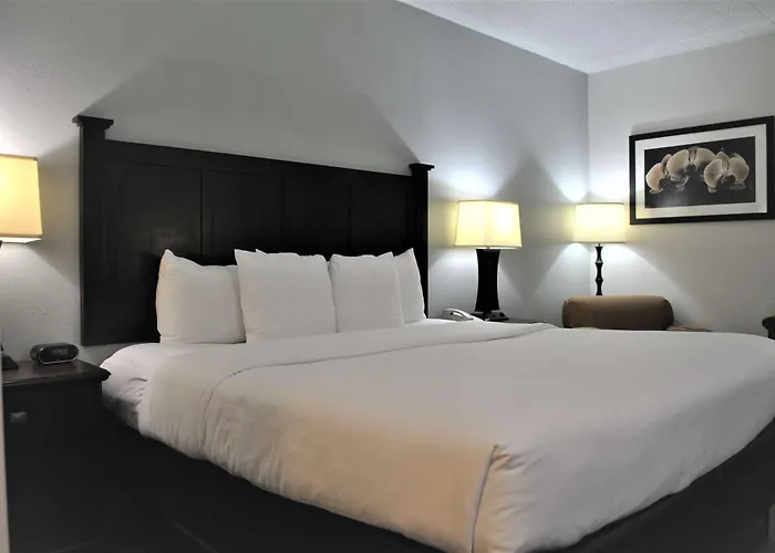 Best Western Paramus Hotel & Suites